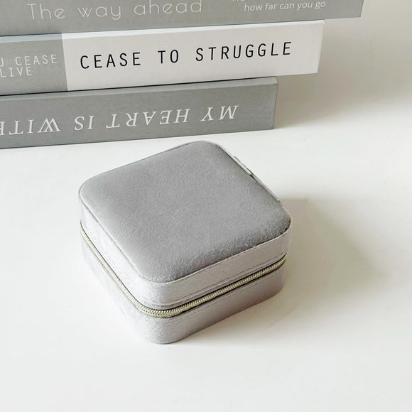NNEDSZ 2PCS Gray Portable Travel Jewelry Box with Mirror and Compartments