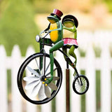 NNEDSZ Whimsical Frog Garden Wind Spinner – Metal Yard Art with Cycling Frogs