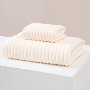 NNEDSZ Light-yellow Luxury White Bath Towel and Hand Towel Set - Ultra Soft and Absorbent