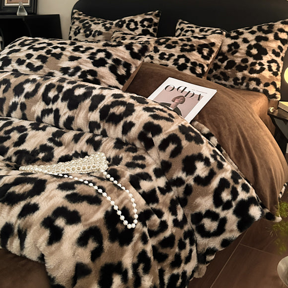 NNEDSZ Brown leopard-print Luxury Winter Faux Rabbit Fur Bedding Set - 4-Piece Melange Style Plush Set for 1.8m Beds (200x230cm Duvet Cover)