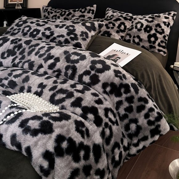 NNEDSZ Grey leopard-print Luxury Winter Faux Rabbit Fur Bedding Set - 4-Piece Melange Style Plush Set for 1.8m Beds (200x230cm Duvet Cover)