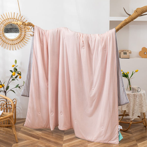NNEDSZ Pink Breathable Cotton Summer Quilt - Lightweight Cooling Blanket for Air-Conditioned Rooms