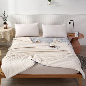 NNEDSZ Beige Breathable Cotton Summer Quilt - Lightweight Cooling Blanket for Air-Conditioned Rooms