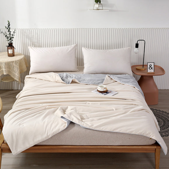 NNEDSZ Beige Breathable Cotton Summer Quilt - Lightweight Cooling Blanket for Air-Conditioned Rooms