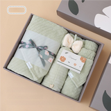 NNEDSZ Green Soft Coral Fleece Towel and Bath Towel Gift Set - 5-Piece Luxurious Absorbent Set