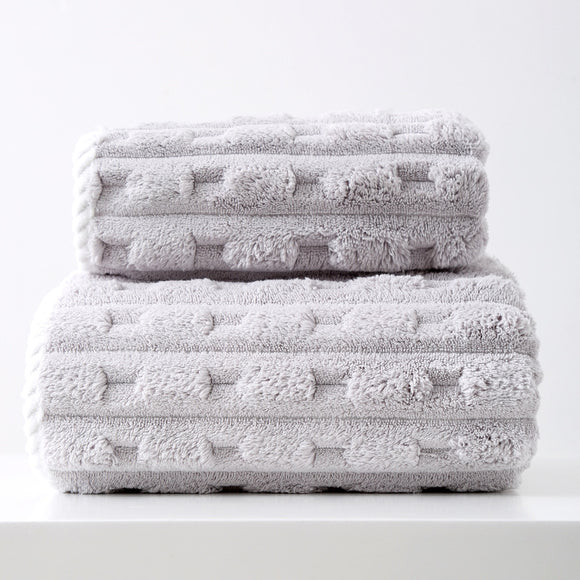 NNEDSZ Grey Thickened Coral Fleece Towel Set, Large Bath Towel & Face Towel Combo, Soft & Absorbent Towels for Home Use