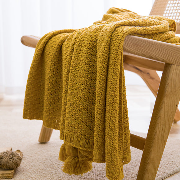 NNEDSZ Turmeric 110cm x 150cm Soft Tassel Throw Blanket for Sofa or Bed, Cozy  Casual Blanket for Office Nap, Minimalist Bed End Cover