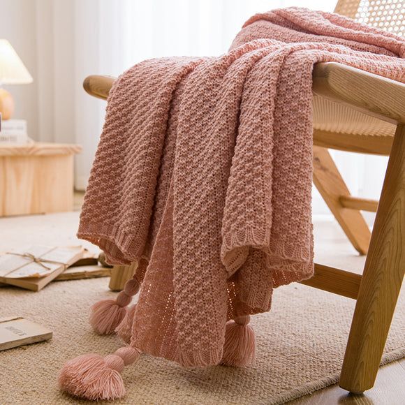 NNEDSZ Pink 110cm x 150cm Soft Tassel Throw Blanket for Sofa or Bed, Cozy  Casual Blanket for Office Nap, Minimalist Bed End Cover