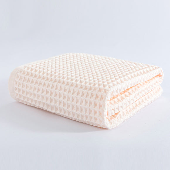 NNEDSZ Light Pink Pure Cotton Waffle Weave Bath Towel - Soft, Absorbent & Extra Large 70x140 cm for Home Use