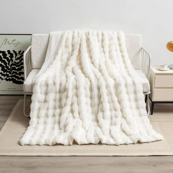 NNEDSZ Off White 70*100cm Plush Toscana Rabbit Hair Throw Blanket - Soft Flannel Fleece for All Seasons, Perfect for Couch & Bed