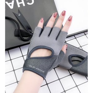 NNEDSZ S Grey 2-PCS Women's Half-Finger Fitness Gloves - Anti-Slip Breathable Gloves for Yoga, Spin Bike, and Weight Training