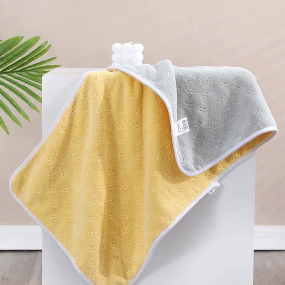 NNEDSZ Yellow-gray Oversized Double-Sided Coral Fleece Bath Towel | Soft and Absorbent, Thick & Warm, 70x140cm