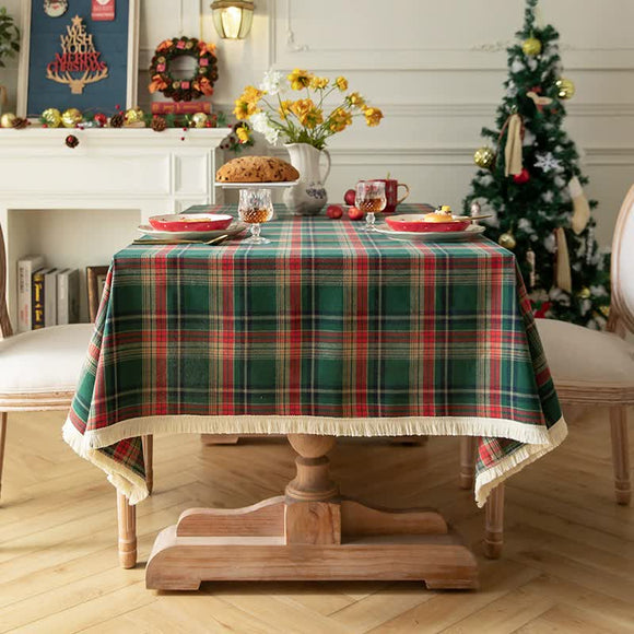 NNEDSZ Vintage Plaid Fabric Tablecloth | Classic English Red and Green Plaid Tablecloth for Dining Table and Party Decoration 120*120cm