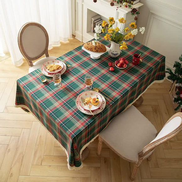 NNEDSZ Vintage Plaid Fabric Tablecloth | Classic English Red and Green Plaid Tablecloth for Dining Table and Party Decoration 140*140cm