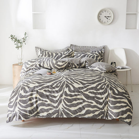 NNEDSZ Leopard Duvet Cover - 3 Piece Bedding Set (with Corner Ties)Quilt cover 230cm x 230cm, pillowcase 51 x 92cm
