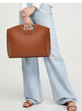 NNEDSZ Brown Elegant PU Leather Laptop Handbag & Sleeve – Protective and Stylish Laptop Case with Adjustable Strap for 15.6-inch Laptops