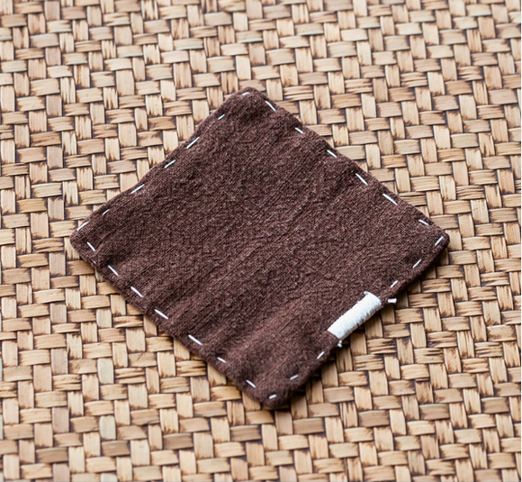 NNEDSZ Brown Chinese Style Linen Coasters - Set of 4, Hand-Embroidered Tea Mats (9x9cm)