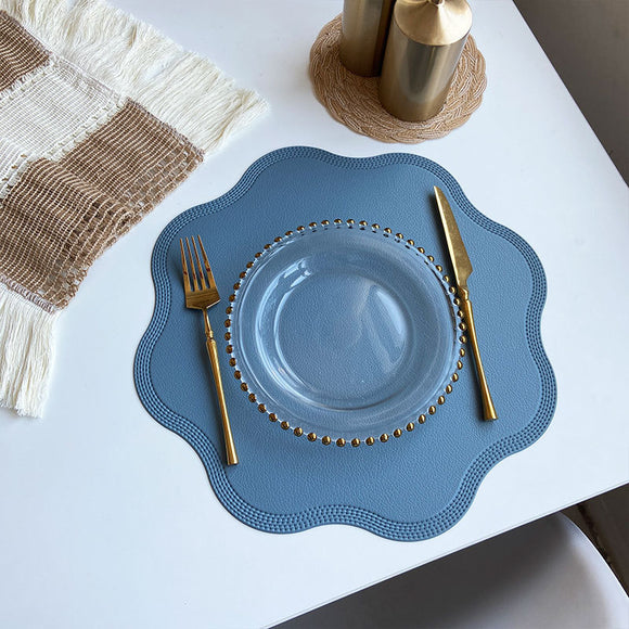 NNEDSZ Blue Nordic Style Faux Leather Placemats Set of 4 - Heat-Resistant Waterproof Table Mats 38x38cm(cutlery not included)