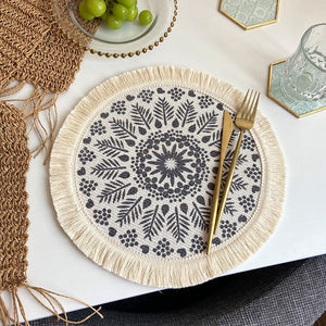 NNEDSZ 4 Pcs Beige and Grey Boho Chic Woven Cotton Placemat with Tassels - Nordic Bohemian Style(Tableware is a prop for shooting and is not included)