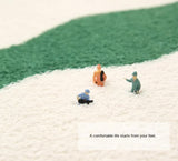 NNEDSZ 2 Pcs Orange And White Foot-Shaped Plush Bath Mat - Non-Slip Absorbent Bathroom Rug for Bedroom and Doorway (50x80cm)