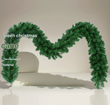NNEDSZ Classic Green Lush Artificial Christmas Garland - 2.7m Green Pine Vine with 280 Tips for Holiday Decor