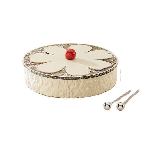 NNEDSZ Flower shaped grid with lid dried fruit box, one layer of cream white