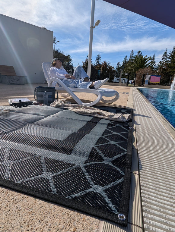 NNEDSZ Alfresco 1.8m x 1.8m Recycled Poly Camping Mat