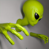Green Alien Latex Pendant/1pc 3D Alien Sculpture with Small Wall-Mounted Head And Hands/Perfect for Sci-Fi Decoration And Collection Inspired by Area 51