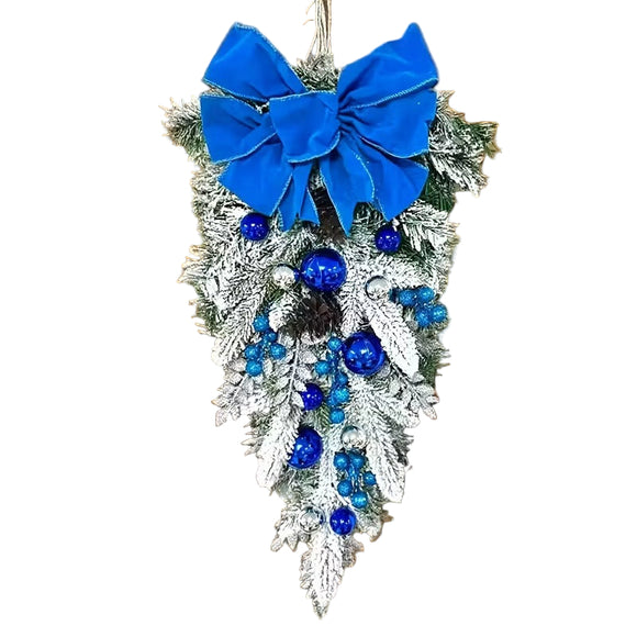 NNETM Nordic Christmas Wreath with Red Bow