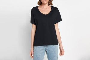 NNEKG Womens Light Scoop Tee (Nu Black Size XL)