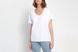 NNEKG Womens Light Scoop Tee (Nu White Size M)