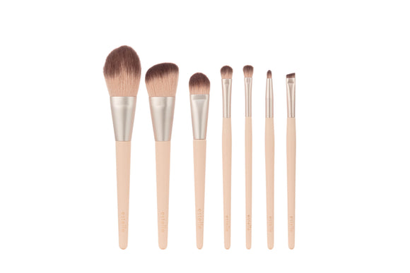 NNEKG Estelle 7 Piece Makeup Brush Set