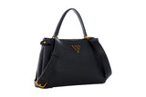 NNEKG Guess Downtown Chic Turnlock Satchel (Black)