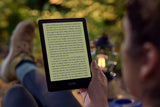 NNEKG Amazon Kindle Paperwhite 6.8 11th Gen (32GB Black)