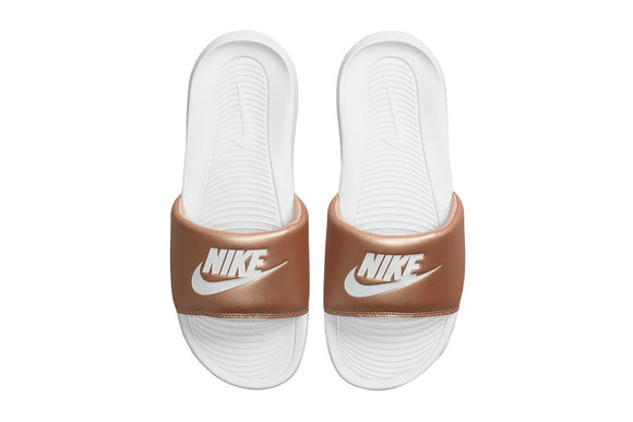 NNEKG Womens Victori One Slides (Metallic Red Bronze White White Size 7 US)