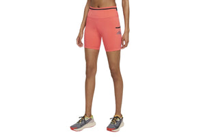 NNEKG Womens Epic Luxe Tight Train Shorts (Magic Ember Black Reflective Silver Size M)