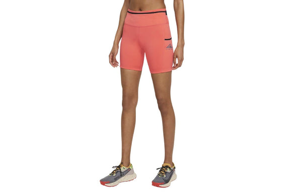 NNEKG Womens Epic Luxe Tight Train Shorts (Magic Ember Black Reflective Silver Size M)