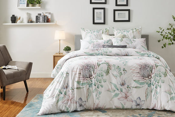 NNEKG Printed Protea Cotton Quilt Cover Set (Queen)