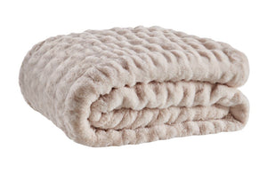 NNEKGE Rouched Faux Fur Blanket (Pink 180cm x 200cm)