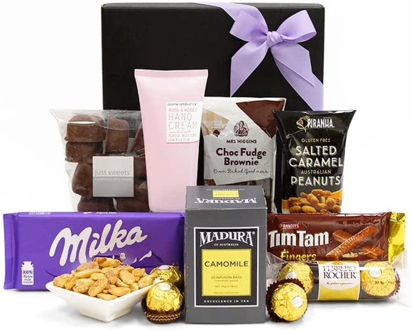 NNEDSZ Pamper Gift Hamper - Hand Cream, Tea & Chocolate - Pampering Gift Box for Friends, Family, Coworkers, Colleagues, Neighbours, Mentor - Sweet & Savoury Gift Hamper Box