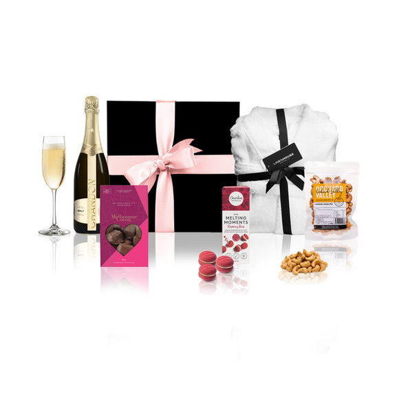 NNEDSZ Chandon & Linenhouse Gift Hamper