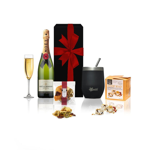 NNEDSZ Moet Celebration Hamper
