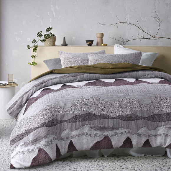 NNEDSZ Accessorize Bulla Burgundy Quilt Cover Set Double