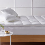 NNEDSZ Accessorize 800GSM Cluster Fibre Mattress Topper King