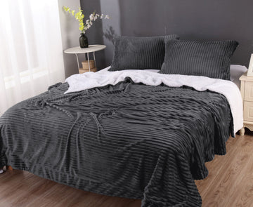NNEDSZ stripe flannel sherpa blanket king charcoal