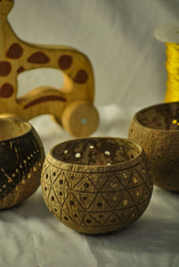 NNEDSZ Candle holder- Golden Pineapple
